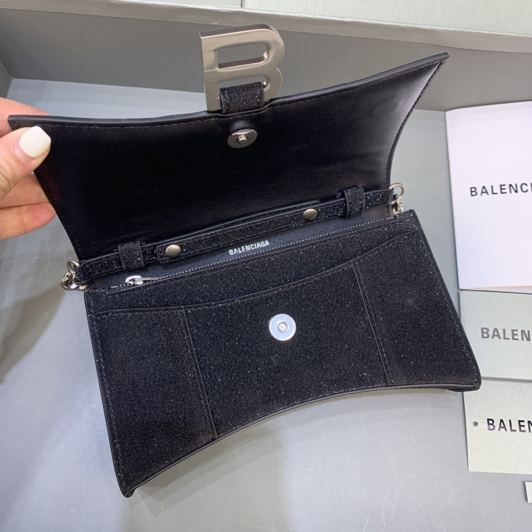 Balenciaga Small Hourglass Wallet With Chain Shoulder Bag Black